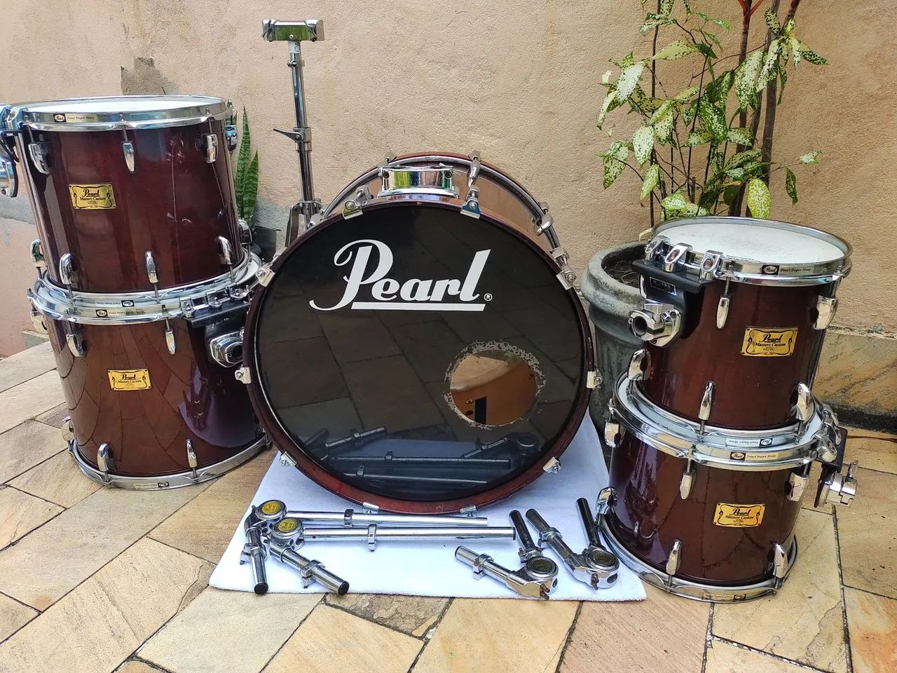 Bateria Pearl MRX Master Custom Maple Extra 