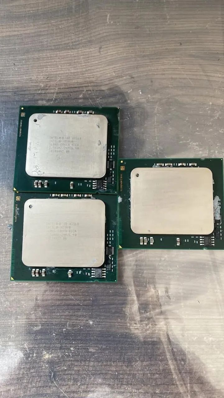 lote com 3 Processador Intel Xeon X7560 2.26ghz/24m/6.40/octacore