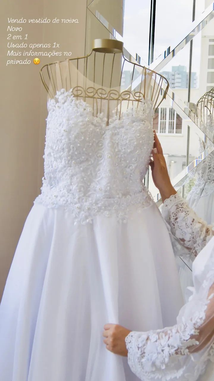Vestido de noiva 2 em 1 (longo e curto )