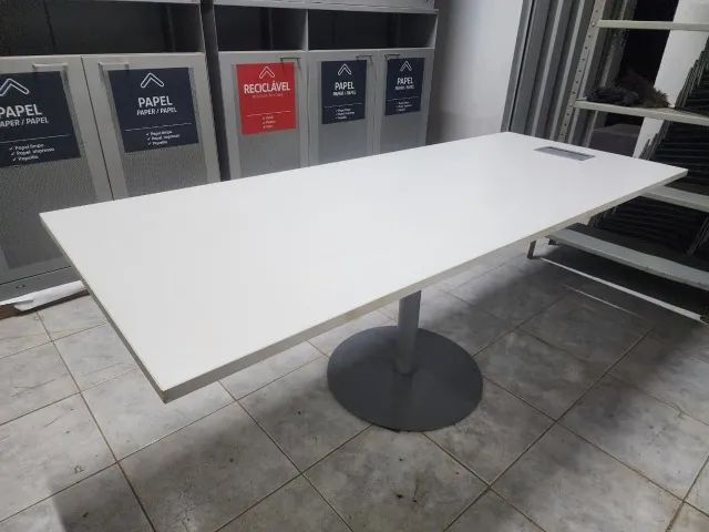 Mesa de Reunião Branca com caixa de tomada - Foto 4