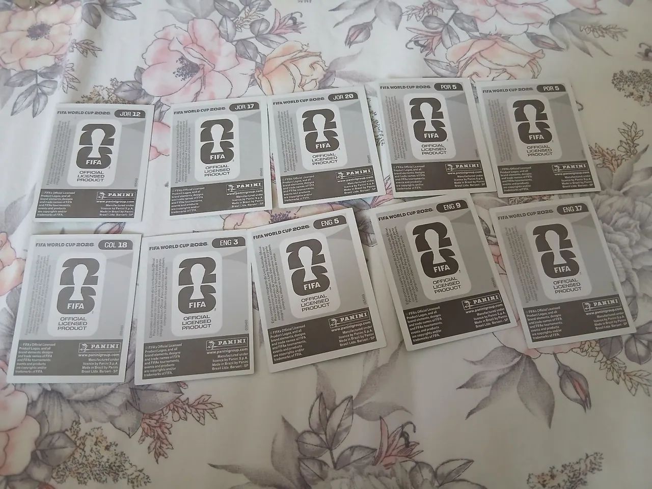 Vendo/troco figurinhas da copa 2026 - Foto 3