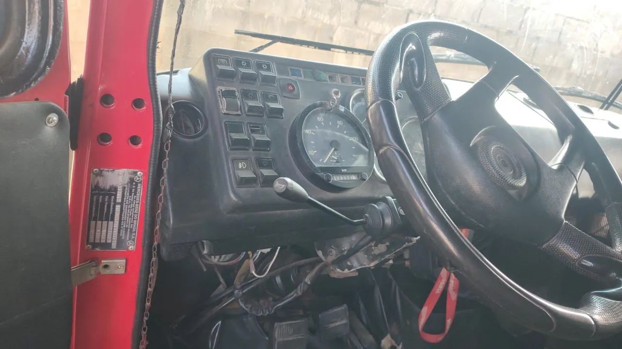 MERCEDES BENS 1513 - Foto 2