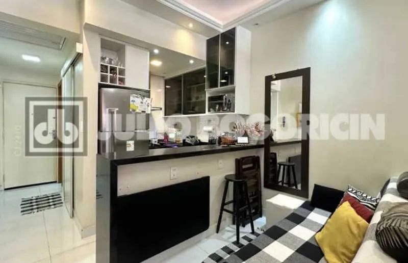 Apartamento : / Residencial / Copacabana