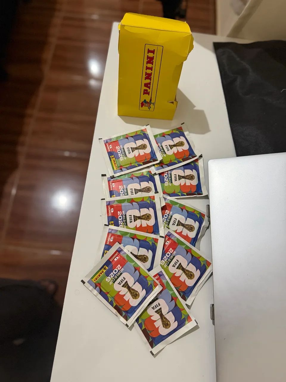 PACOTES DE FIGURINHAS DA COPA