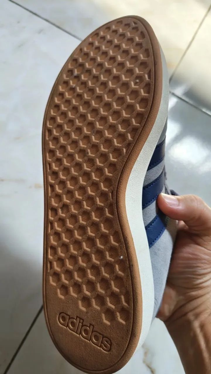 Tênis Adidas - Foto 4