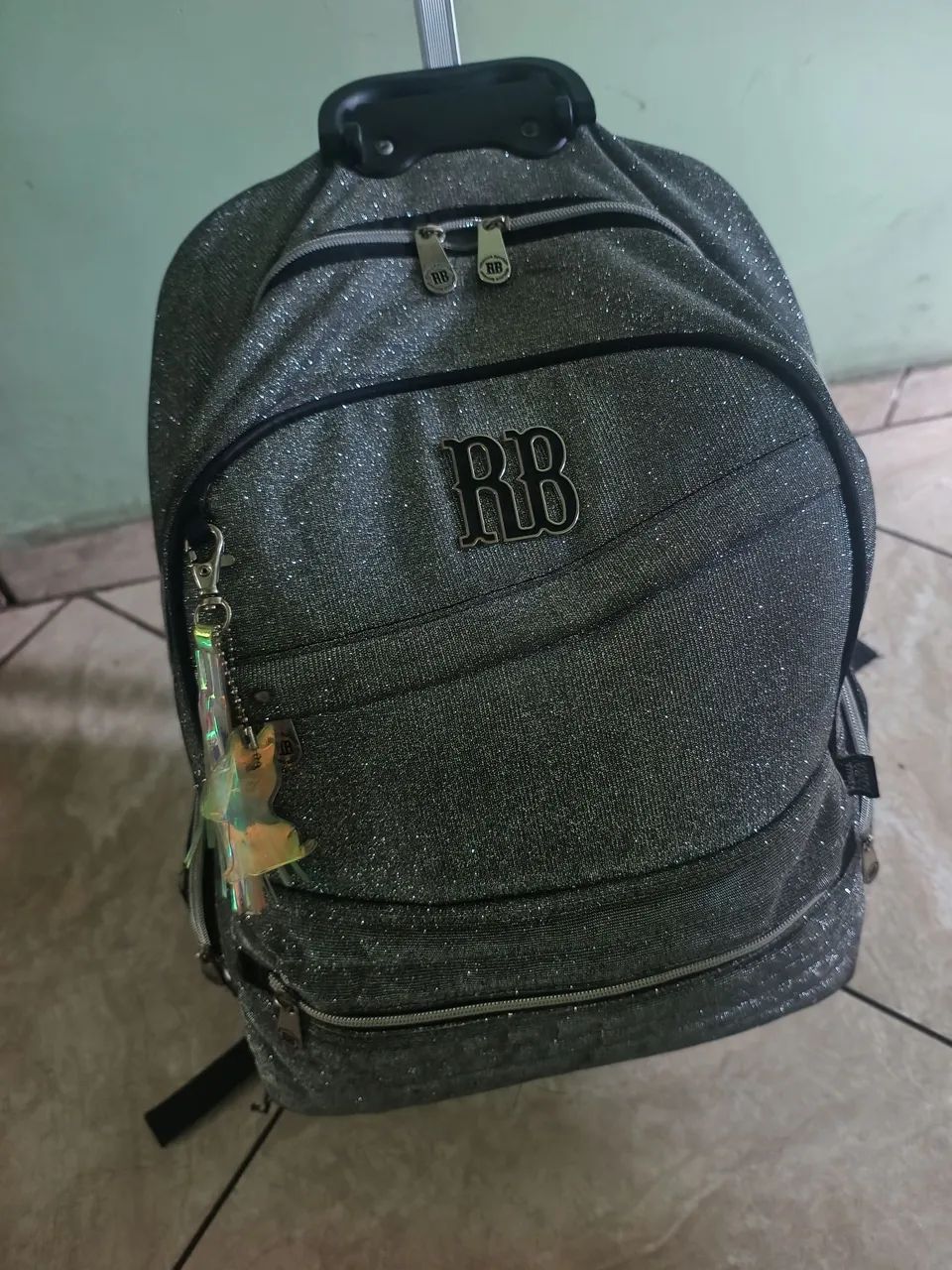 Kit mochila e lancheira térmica Rebecca Bonbon  - Foto 3