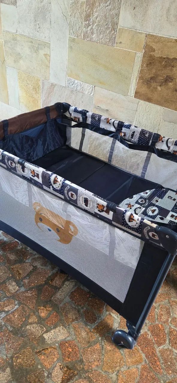 Berço Portátil em ótimo estado 
