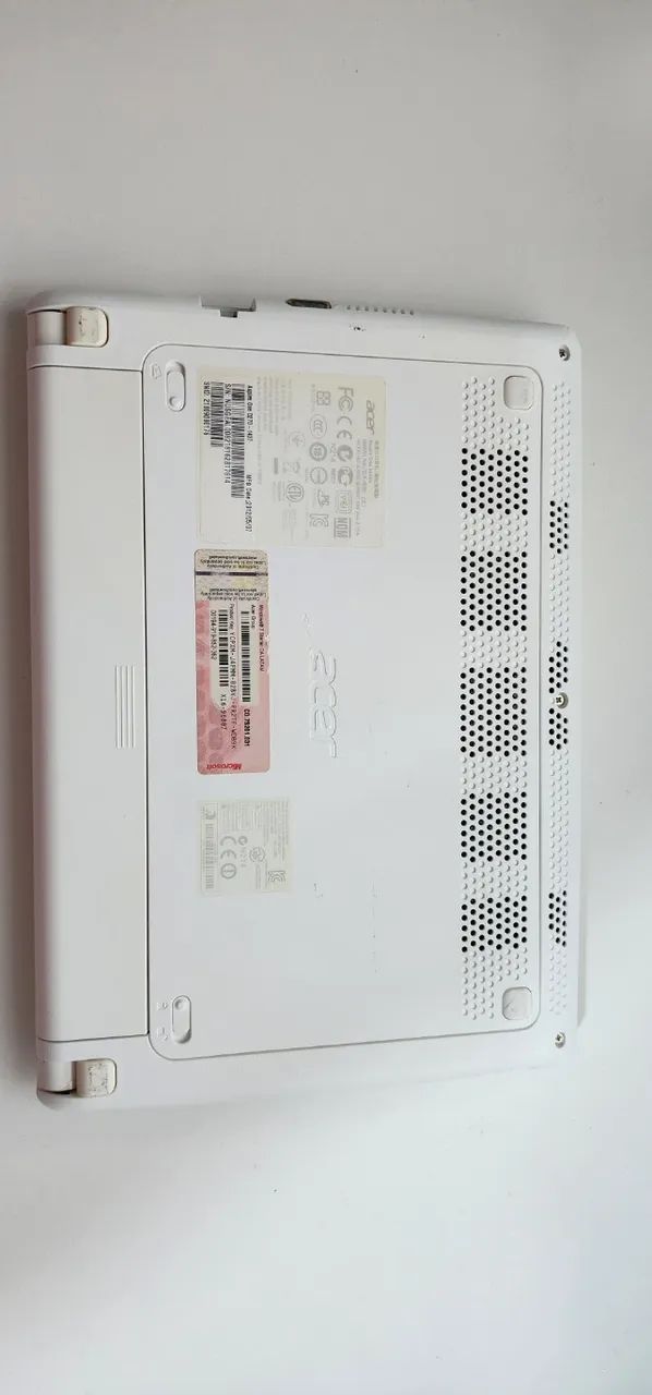 Acer Aspire One para Peças - Liga e Funciona - Sem HD - Foto 2