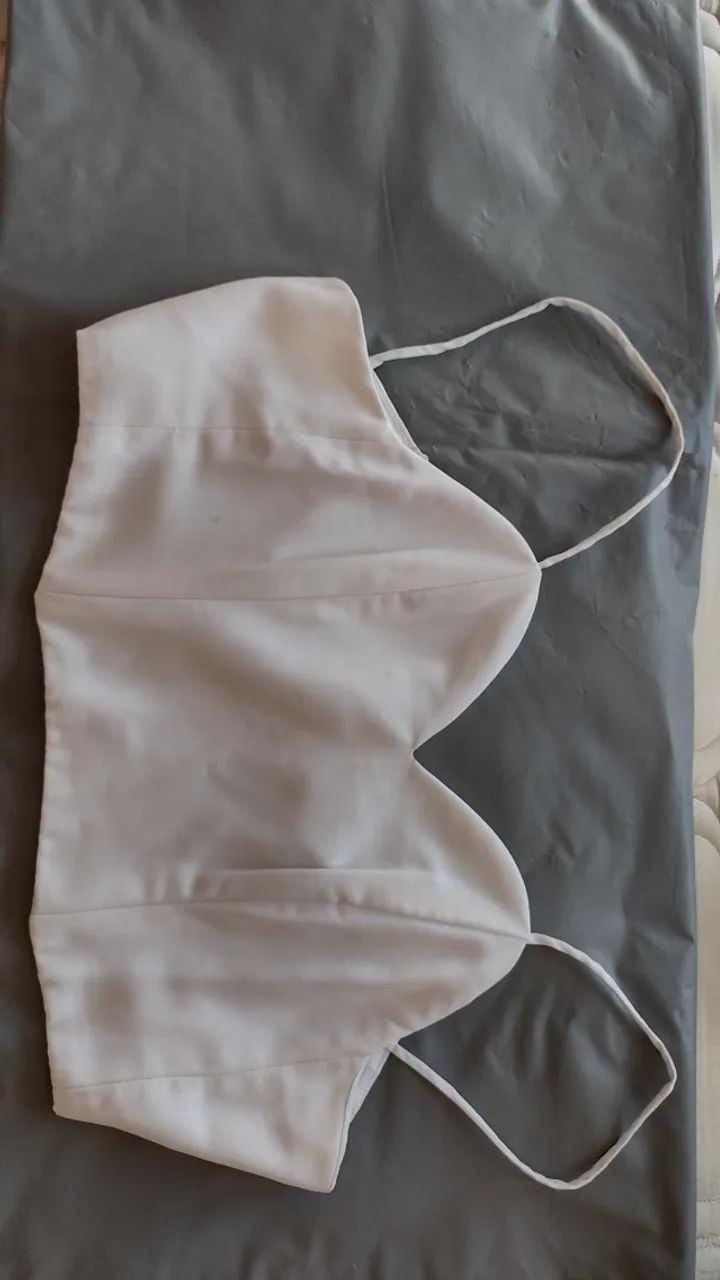 Corset Branco Acetinado Alfaiataria Busto com aramado  - Foto 4