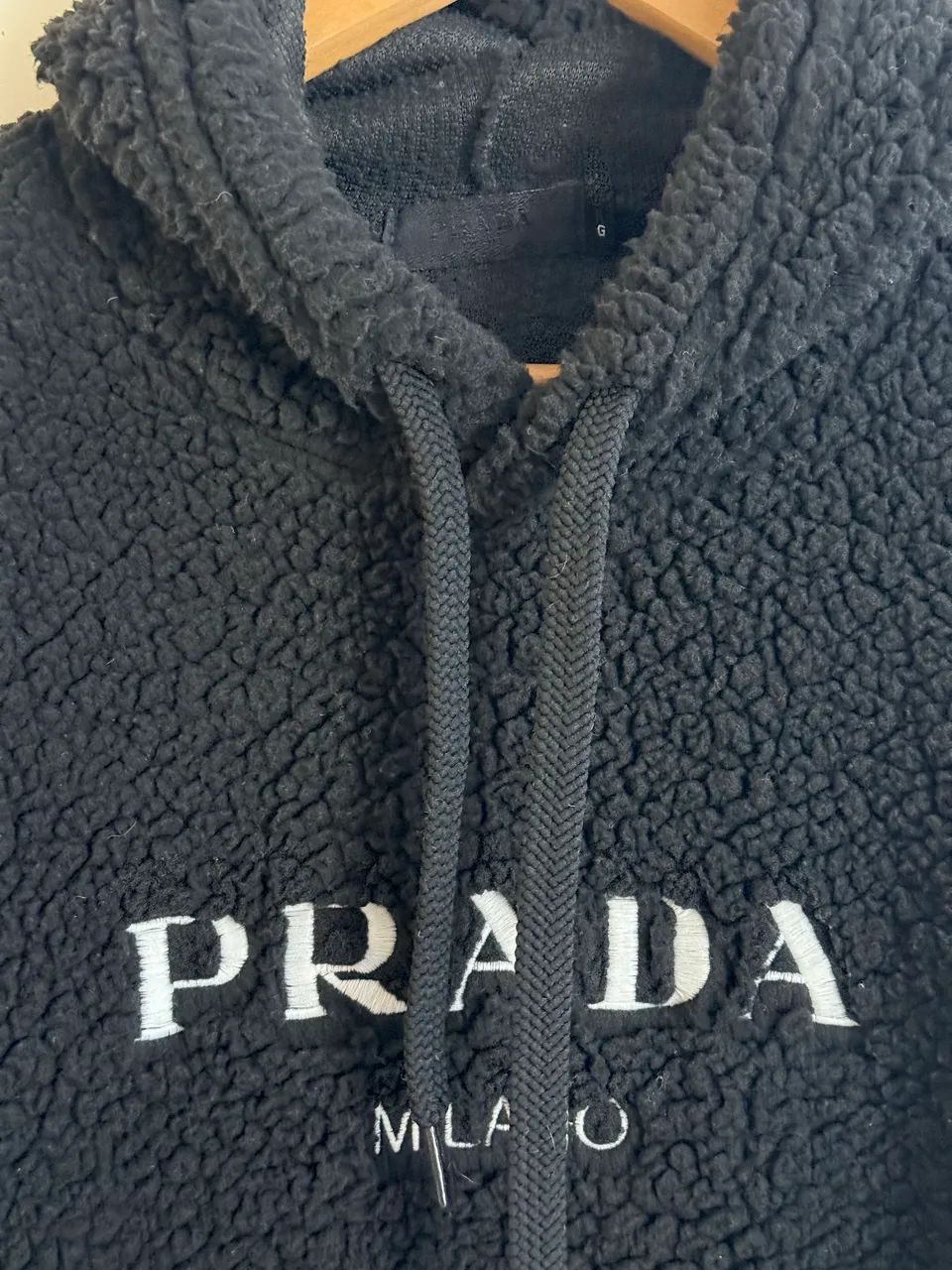 PRADA AGASALHO  - Foto 3