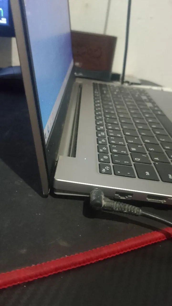 ? Notebook Samsung Intel Celeron 10ª Gen | 2 Anos de Uso | Bateria 90% - Foto 3