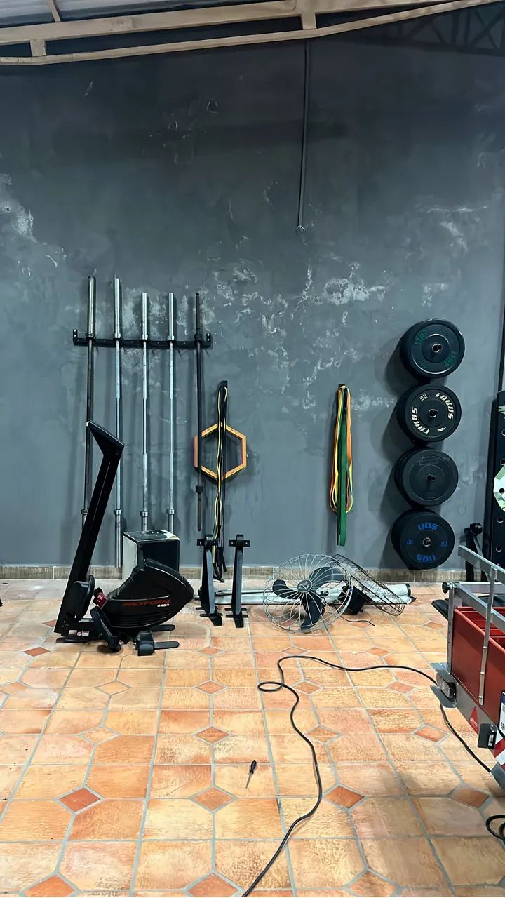 Anilhas  e equipamentos Crossfit - Foto 4