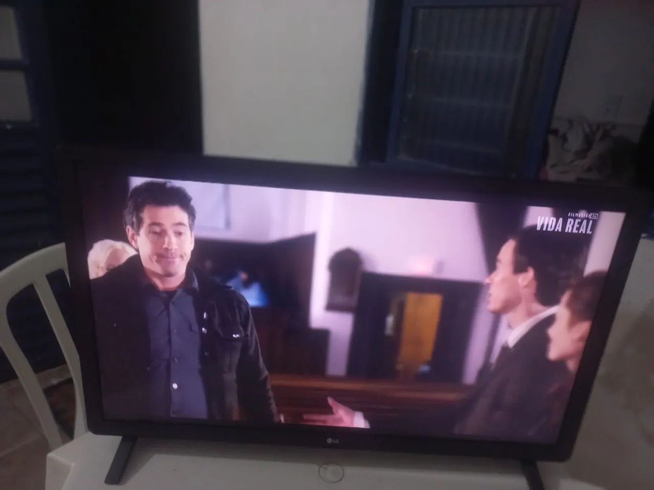 Tv 32 polegadas smart barato 