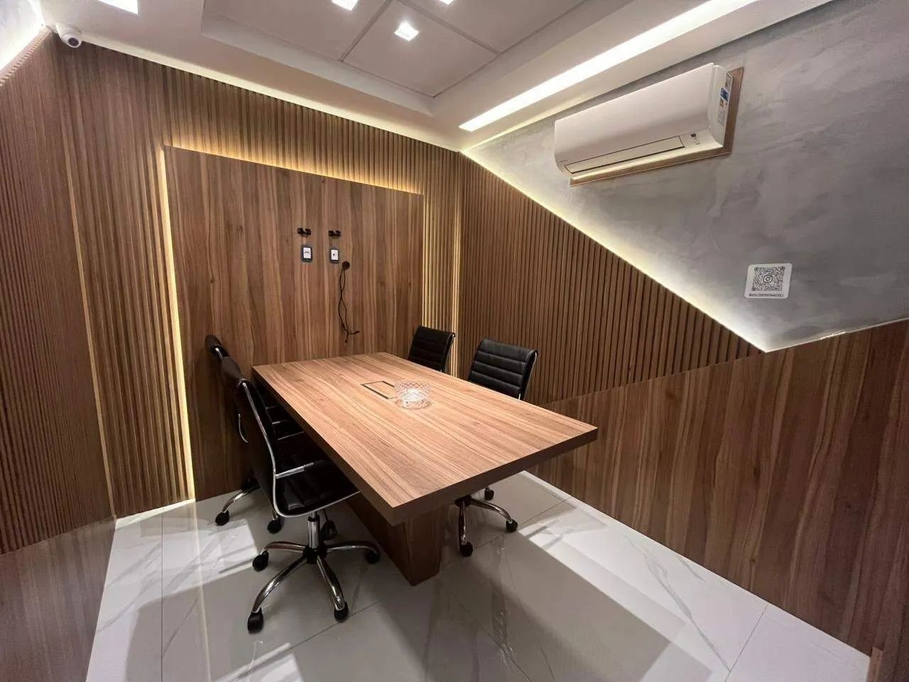 Sala Q (S) para para aluguel em Graças - Recife |