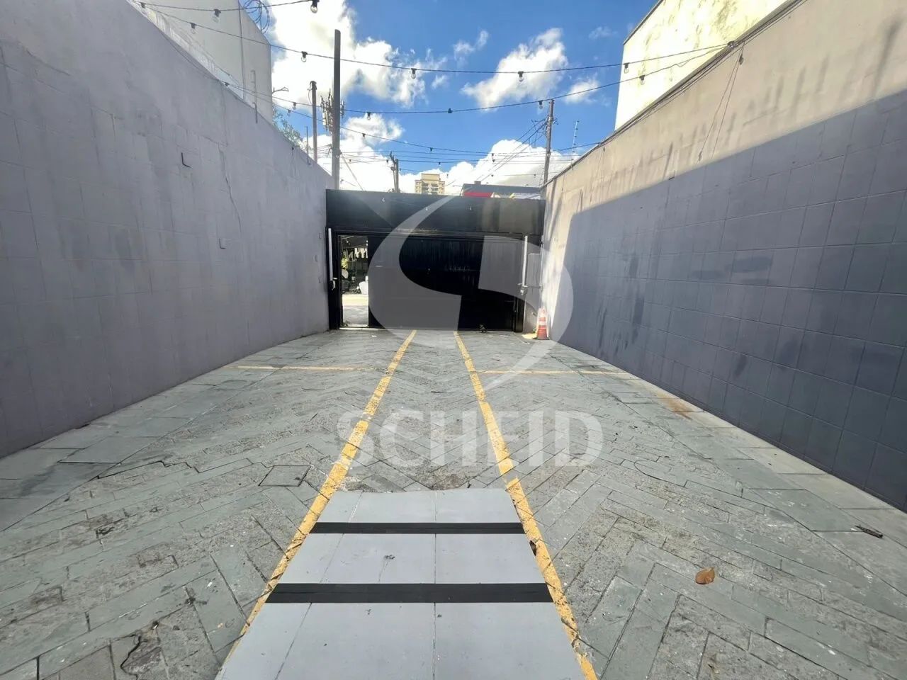 IMÓVEL PARA USO COMERCIAL. LOCAL MOVIMENTADO. - Foto 5