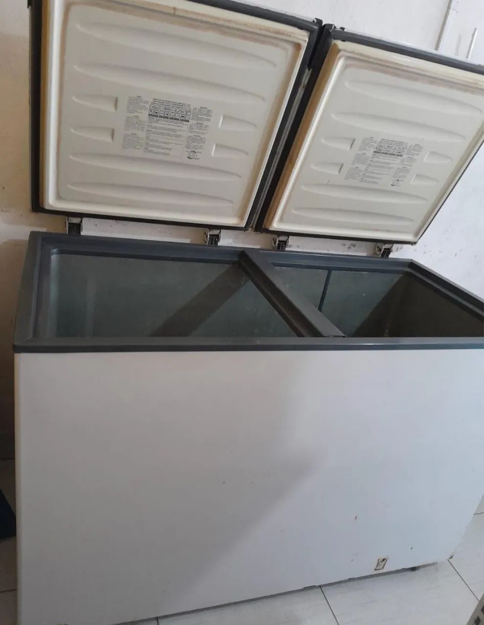 Freezer Esmaltec 