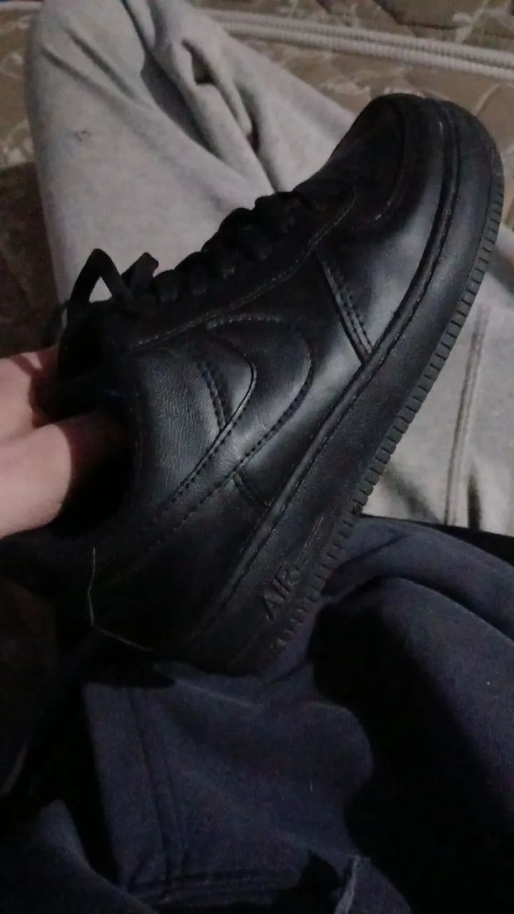 Tenis nike air feminino uma vez so