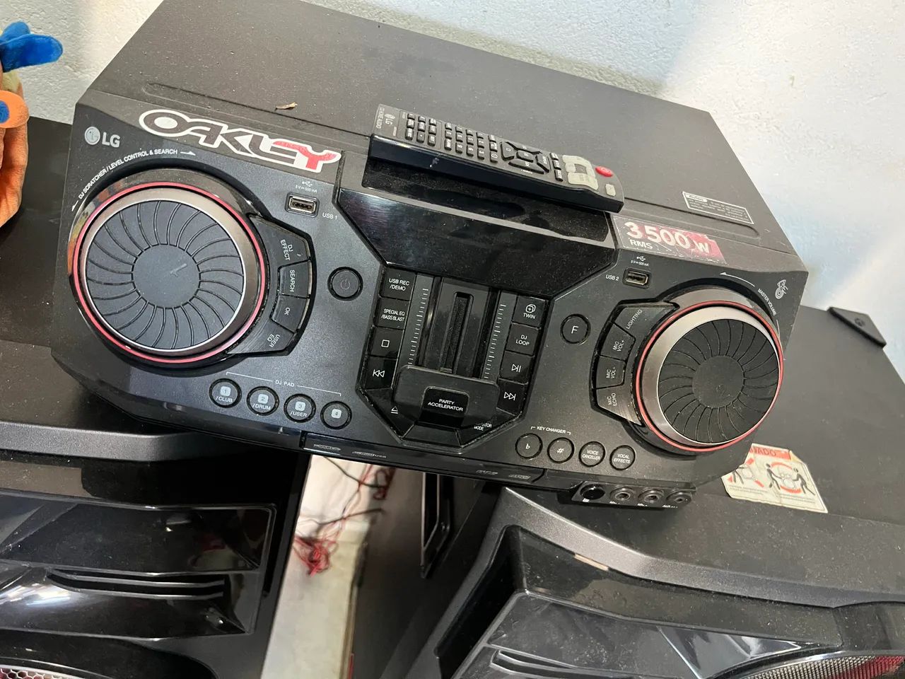 LG XBOOM
