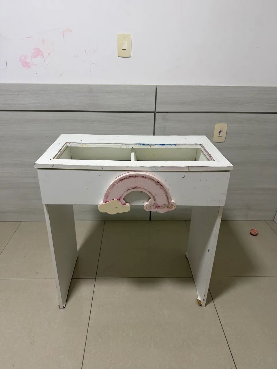Vende-se penteadeira infantil