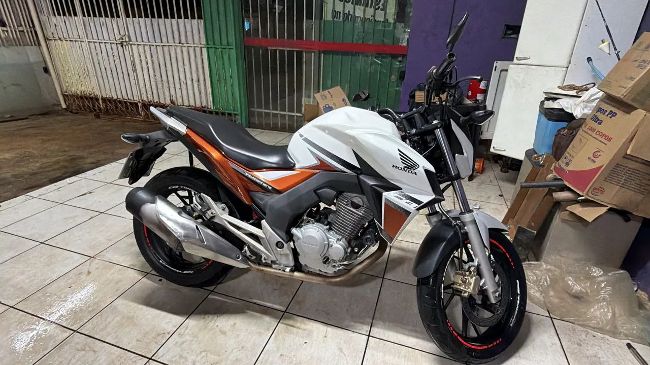 CB TWISTER 2017 - Foto 2