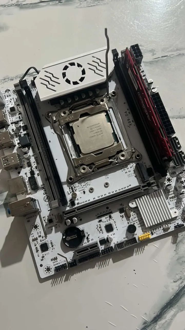 Vendo ou kit placa mãe x99 xeon 2680v4