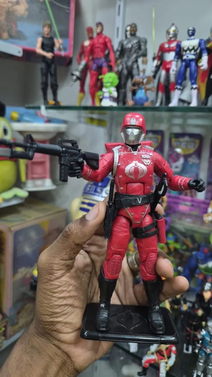 Boneco Comando em Ação Crimson Guard 15 cm