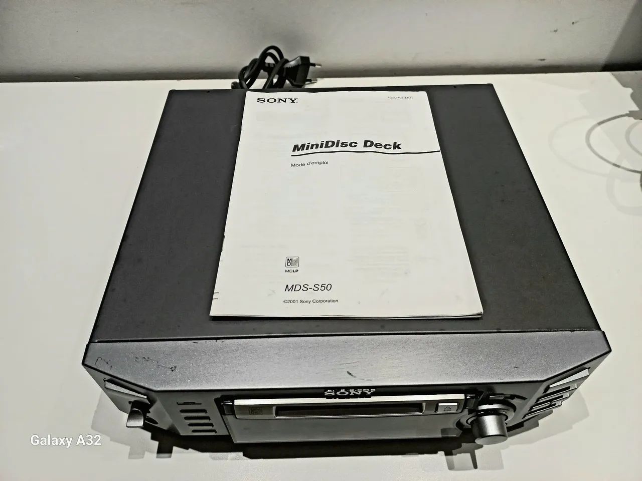 Minidisc Sony Modelo MDS-S50 Com Manual, Sem Controle. - Foto 2