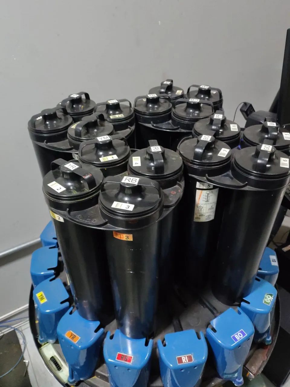 Máquina Tintometrica Corob F1 Suvinil e Coral - Foto 2