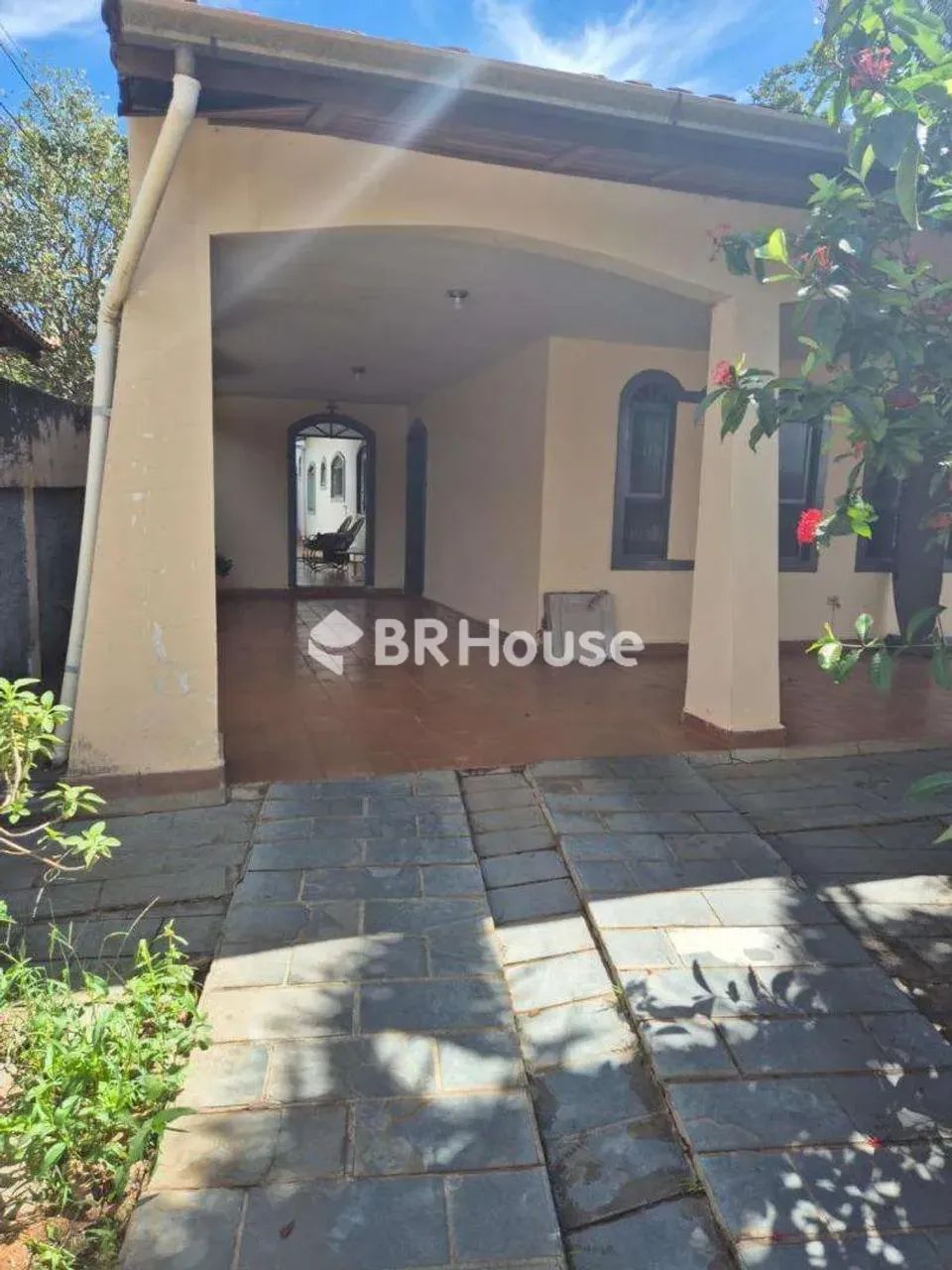 Vila Bandeirante | Casa 6 quartos, sendo 2 suites - Foto 4