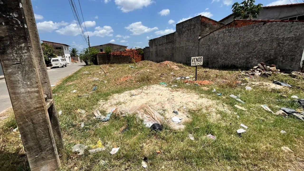 Vende-se Terreno 
