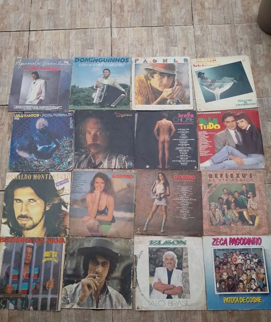 19 discos de vinil variados 