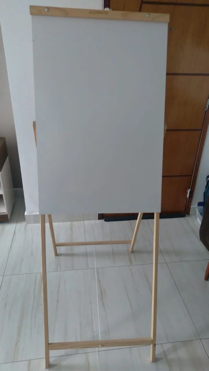 Cavalete Pinus Flip Chart Com Quadro Branco - Marca Mademaster