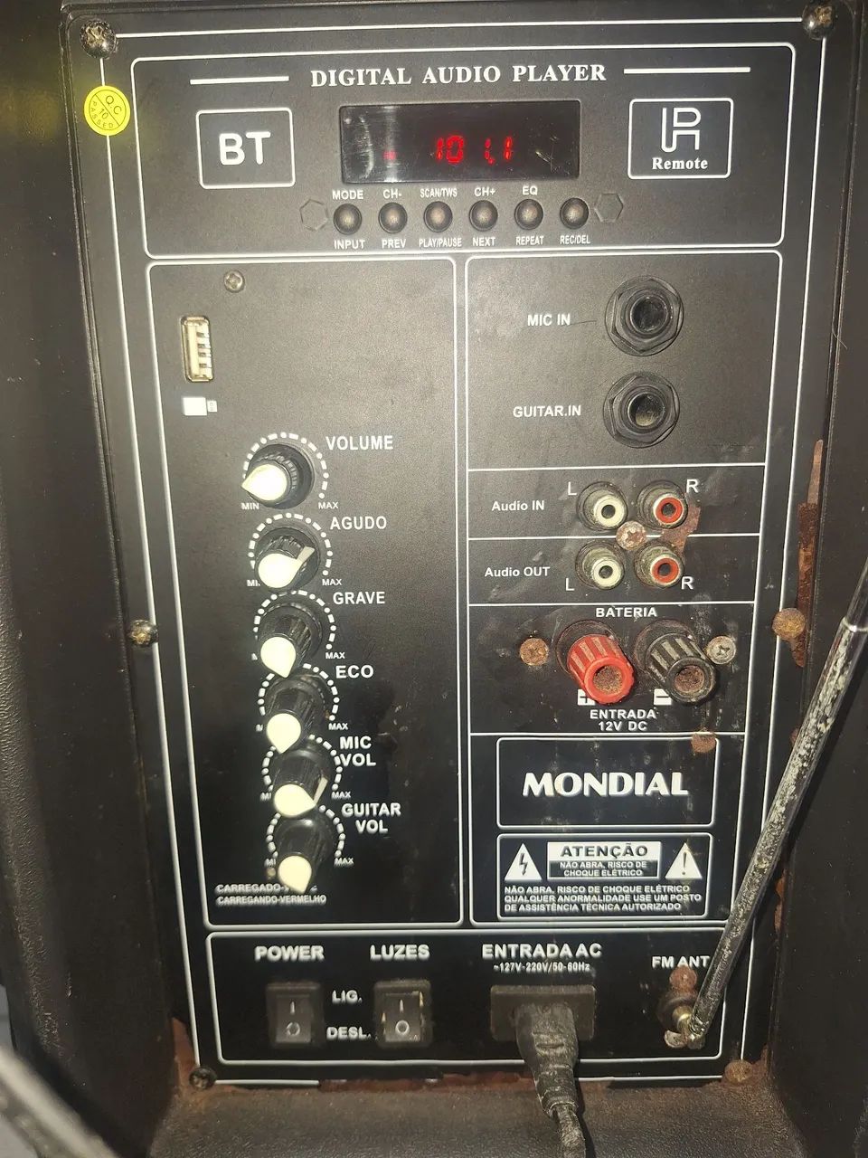 Caixa Amplificada Mondial 550w  Usada - Foto 4