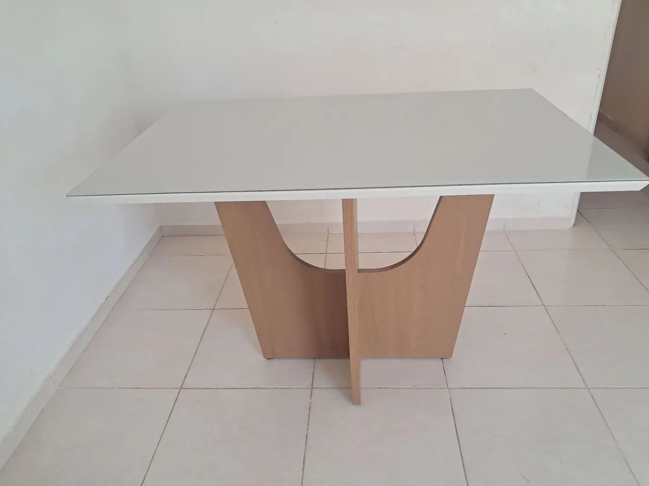 MESA ( TAMPO DE VIDRO) - Foto 3
