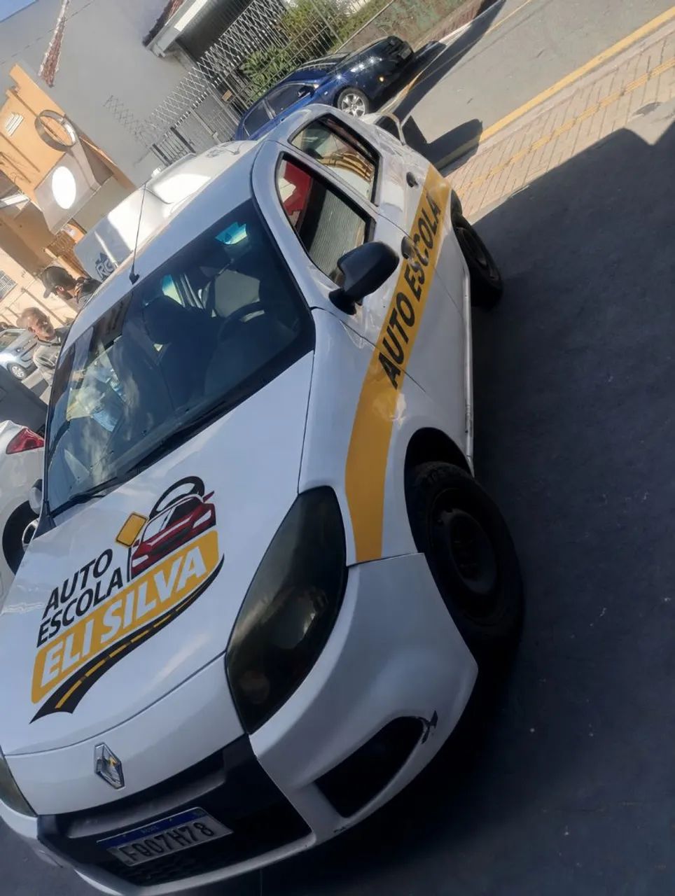 Auto escola Eli Silva Taubaté, o melhor preço é aqui - Foto 2