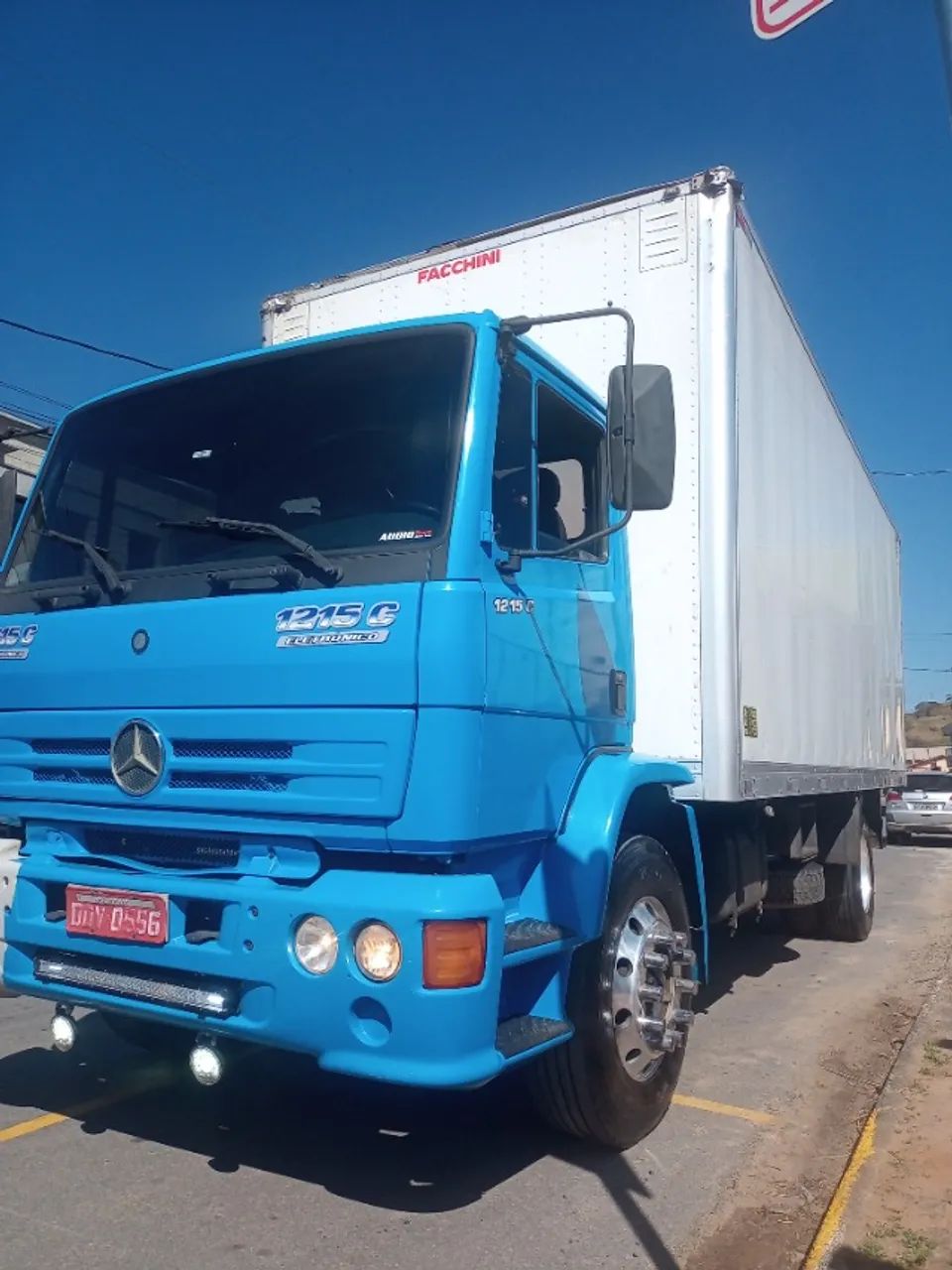 Caminhão 1215 C