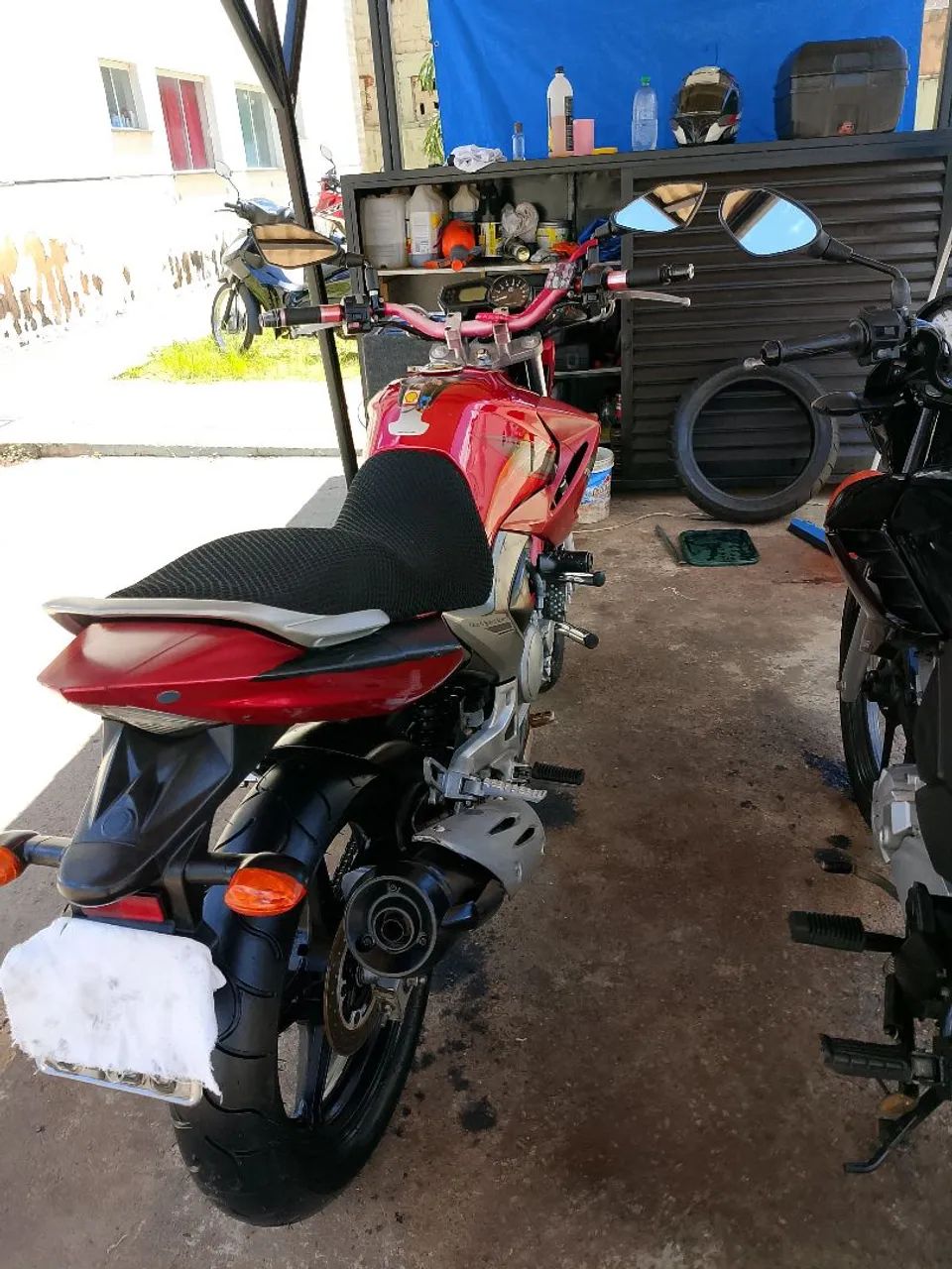 Vendo ou troco por outra mais nova 