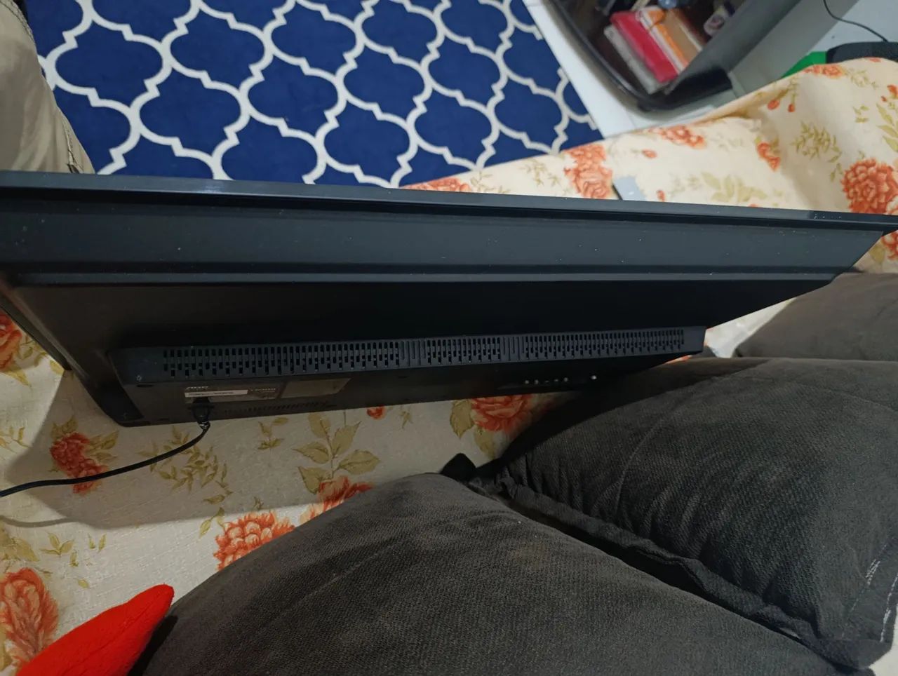 TV smart AOC 32 polegadas