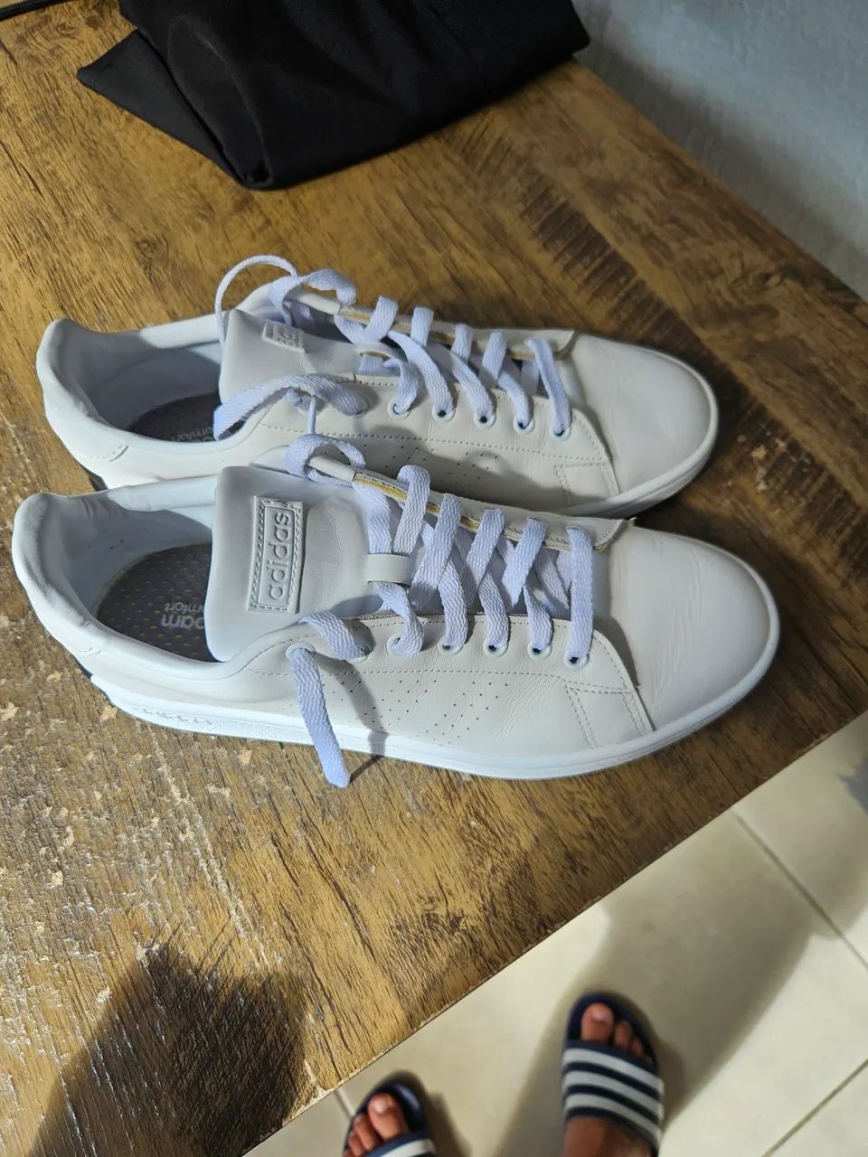 Tenis adidas advantage 