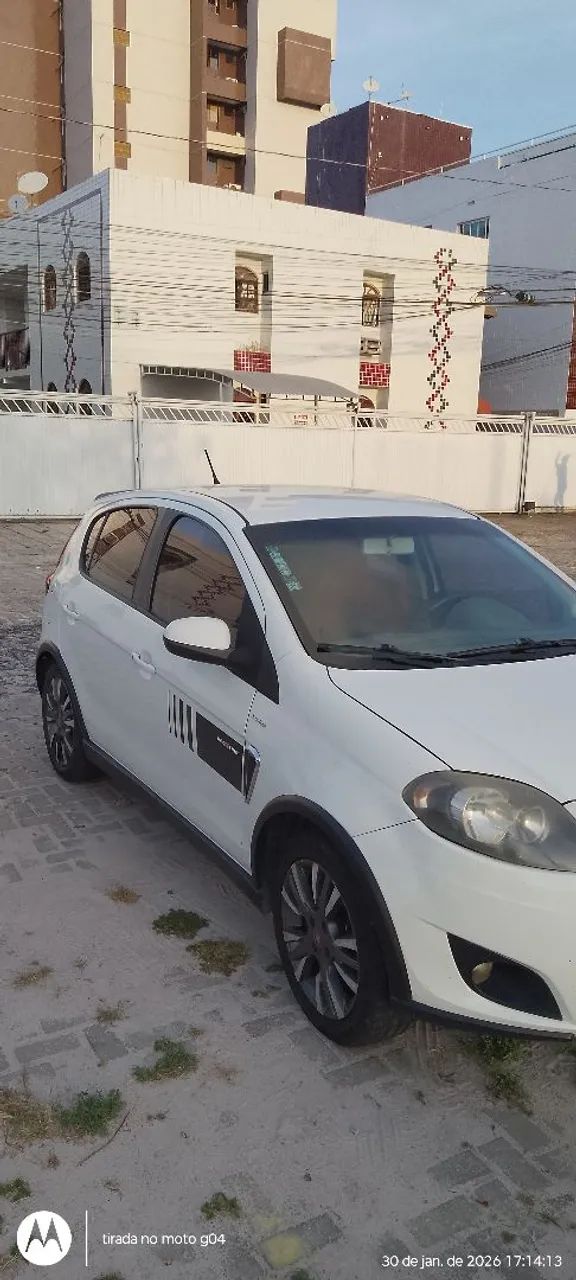Fiat Palio Sporting Dualogic 1.6 Flex 16V 5P 2013