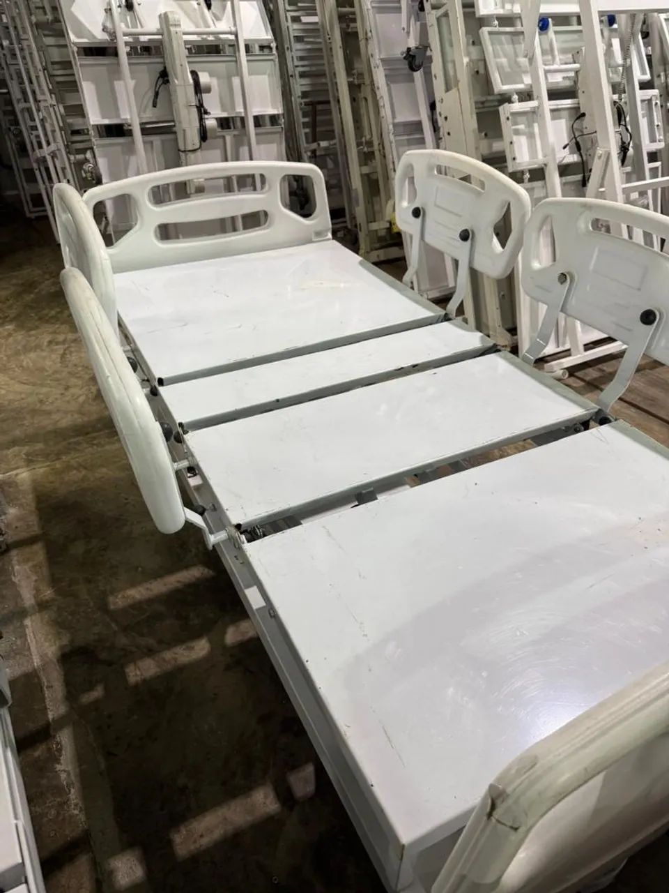 Cama manual hospitalar 