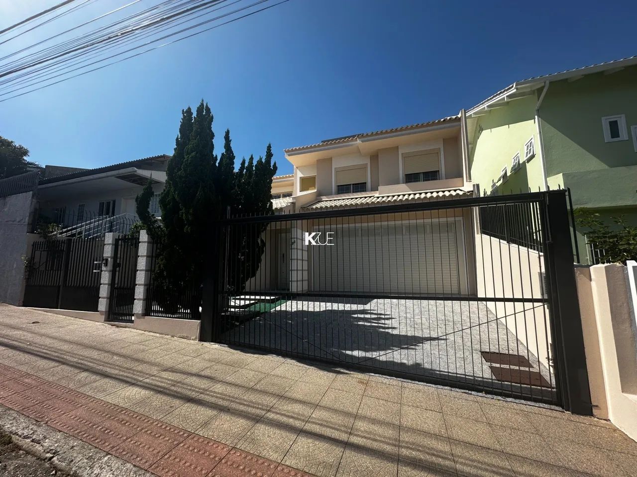 Linda Casa com 5 quartos sendo duas suítes em Coqueiros/Florianópolis!! - Foto 2