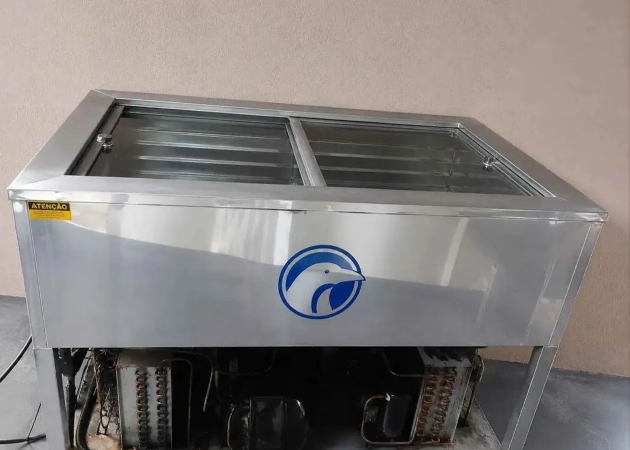 Picoleteira Magic Ice MI-500 + 5 Formas 28 Cavidades - Completa
