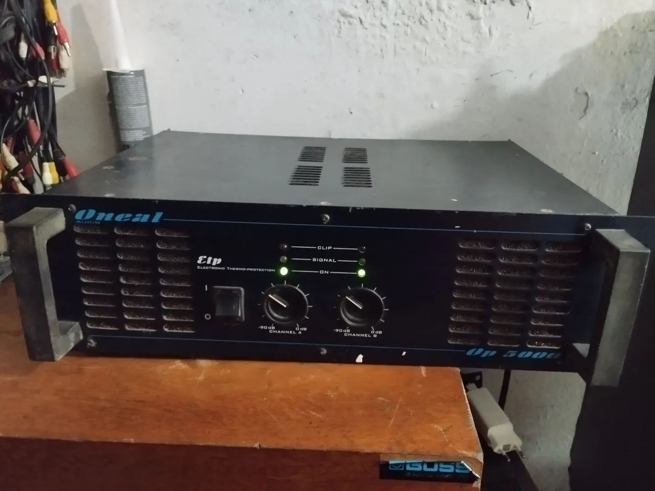 Amplificador oneal op5000