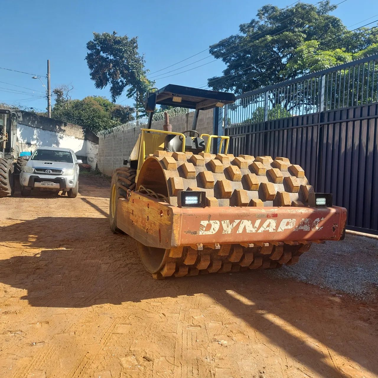 Rolo compactador Dynapac CA250 - Foto 2
