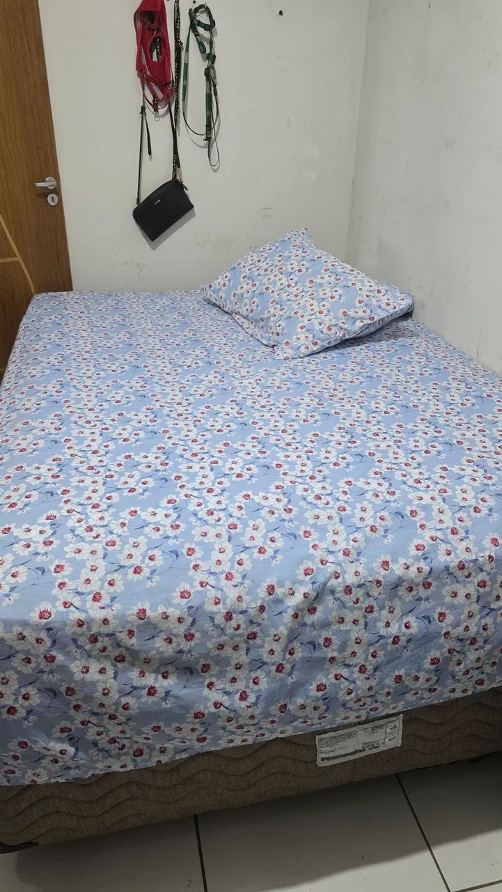 Cama Casal usada 