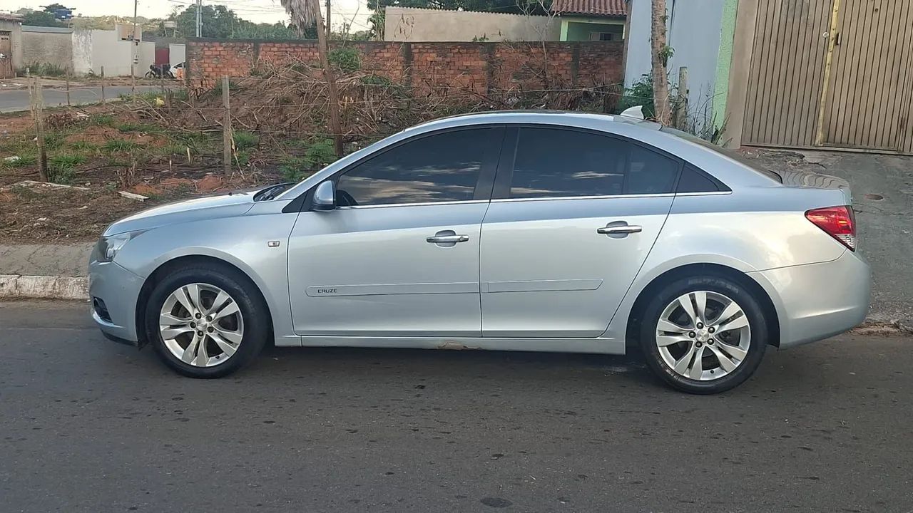 Chevrolet Cruze CRUZE LT 1.8 16V FlexPower 4p Aut. 2012