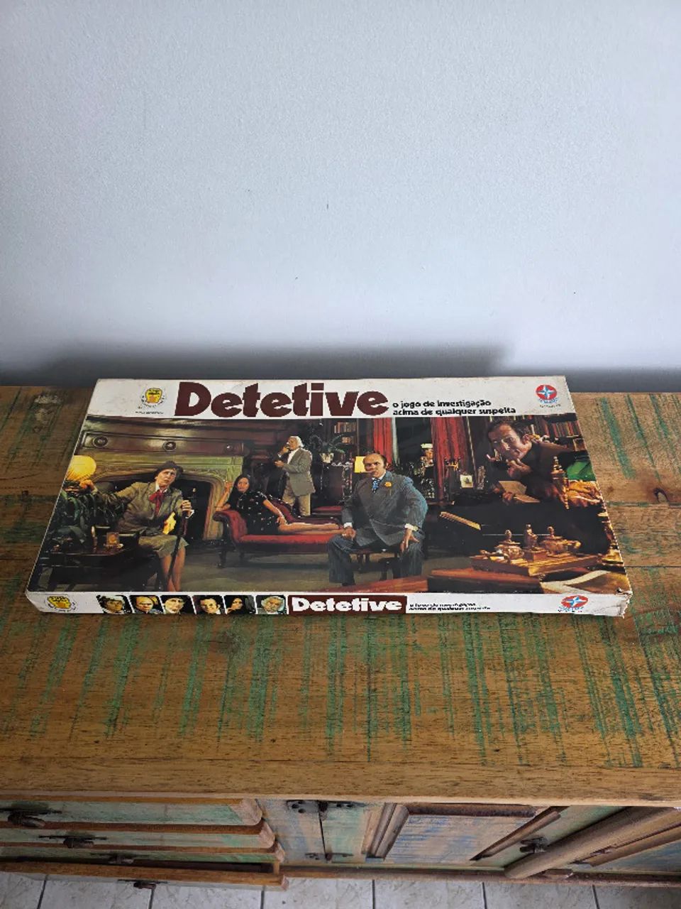 Jogo detetive antigo vintage