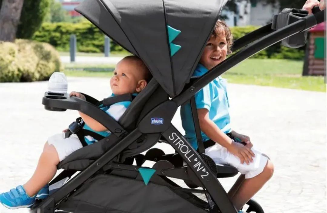 Carrinho Chicco Stroll in 2 (Ideal para irmãos) - Foto 5