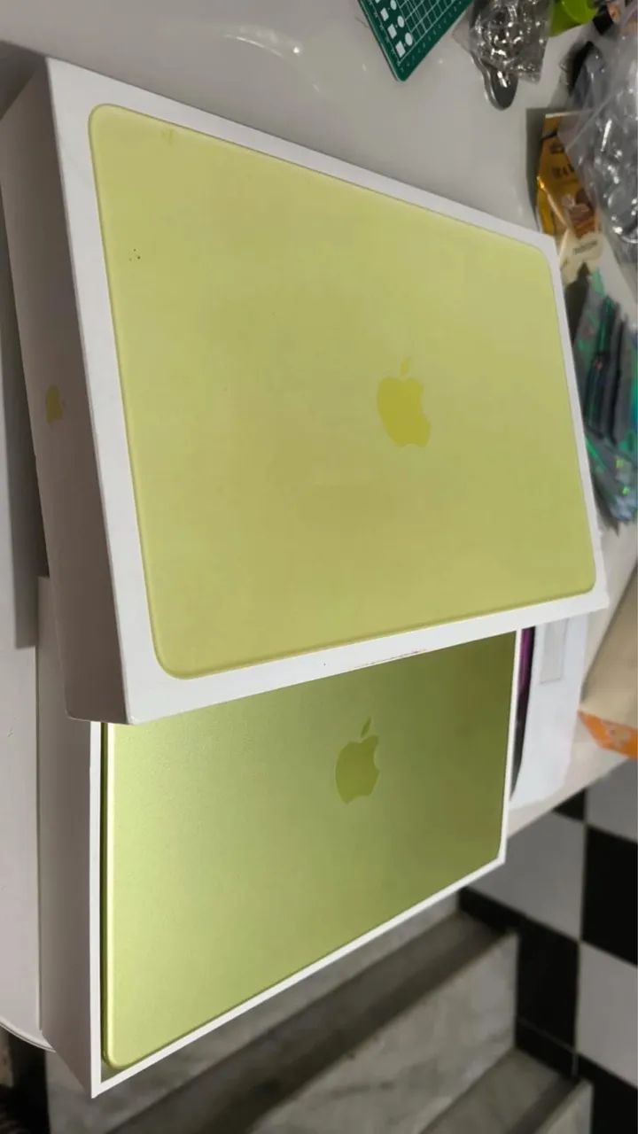 Macbook  neo 256gb - Foto 3